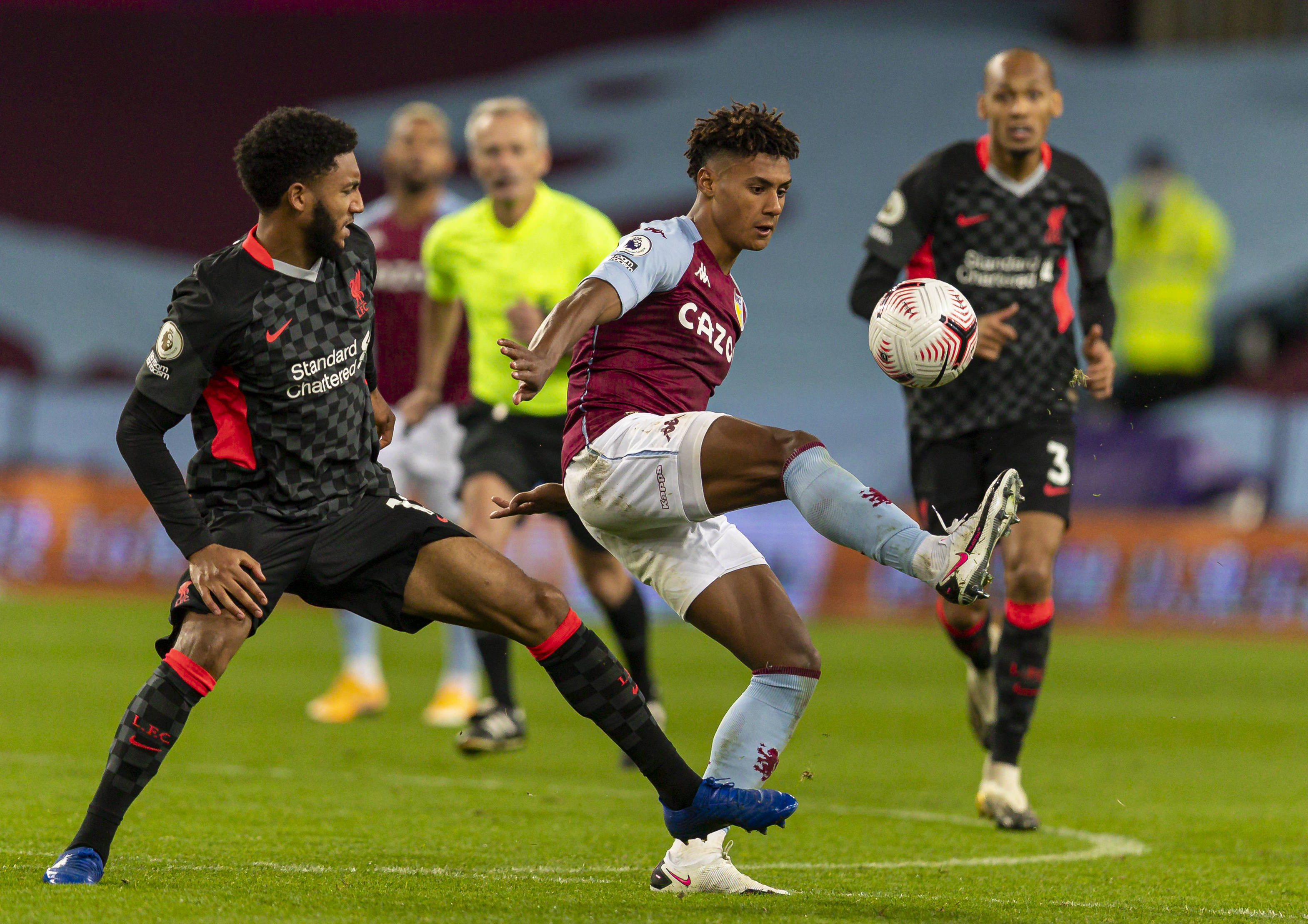 观赛主打的 观赛主打的